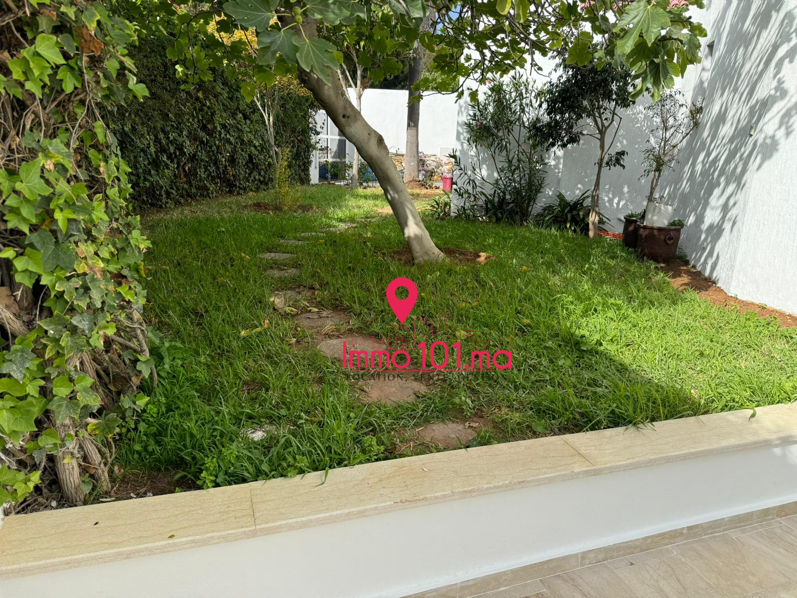 Location villa usage bureau à Hay Riad ZLLB1795